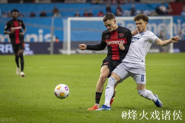 霍芬海姆4-1大胜汉堡,阿斯拉尼、伦佩尔破门 霍芬海姆4-1大胜汉堡,阿斯拉尼、伦佩尔破门